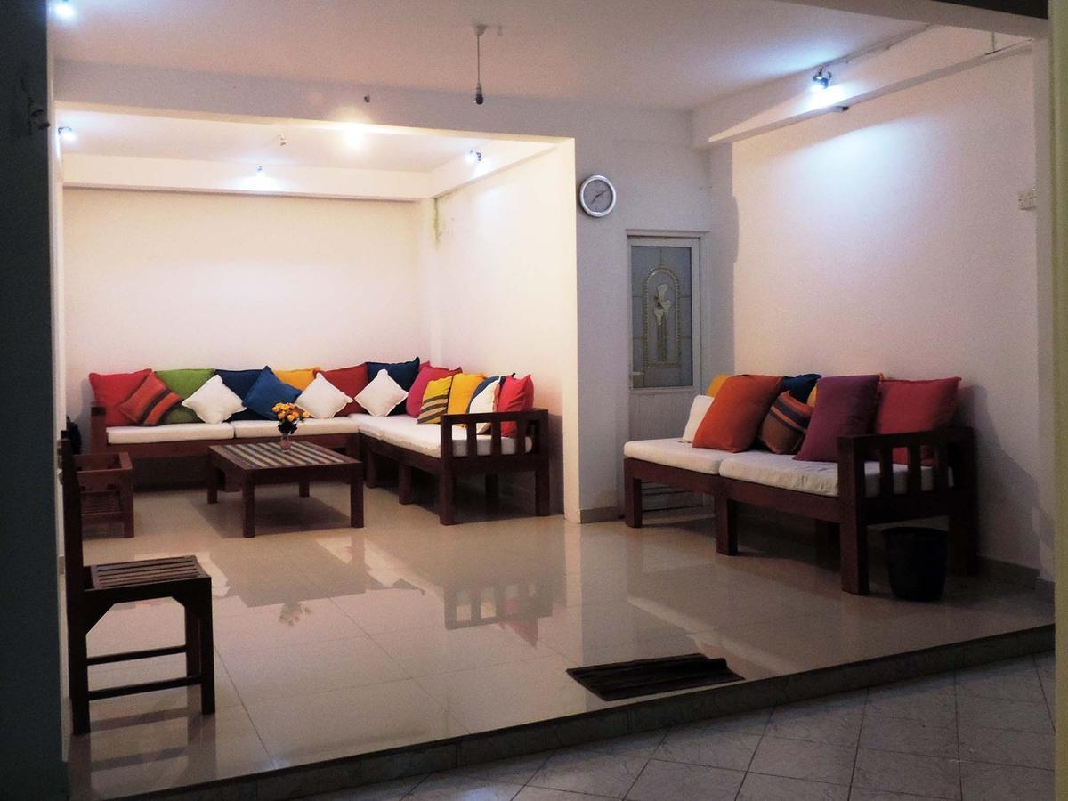 Primrose Guest House Unawatuna Exterior foto