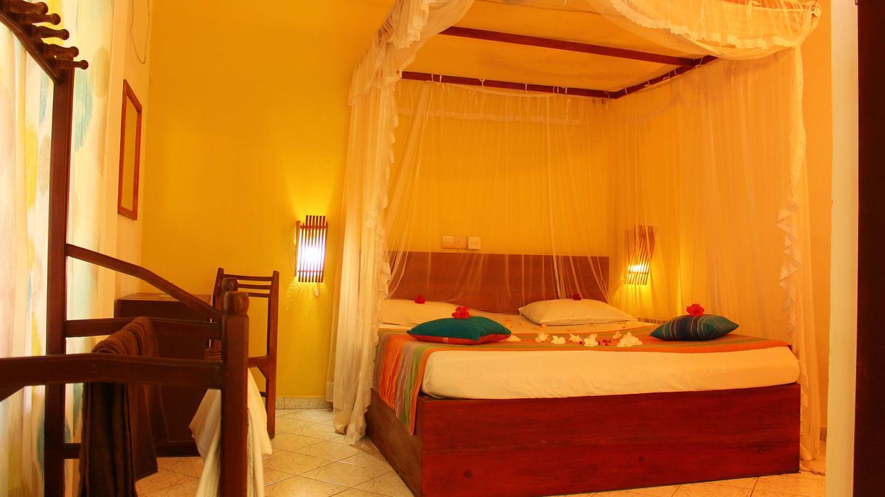 Primrose Guest House Unawatuna Quarto foto